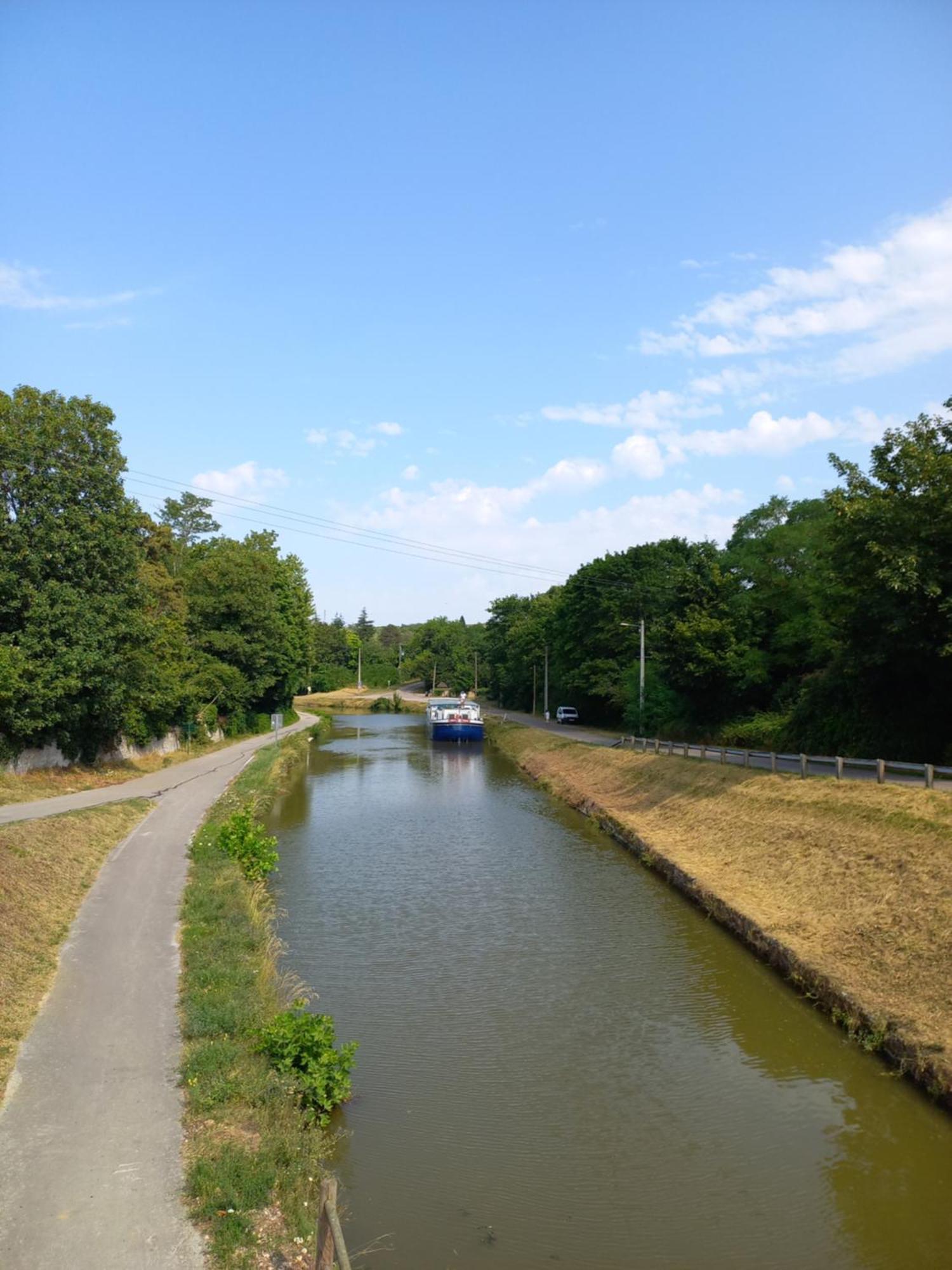 Aupres Du Lavoir Remigny Exterior photo